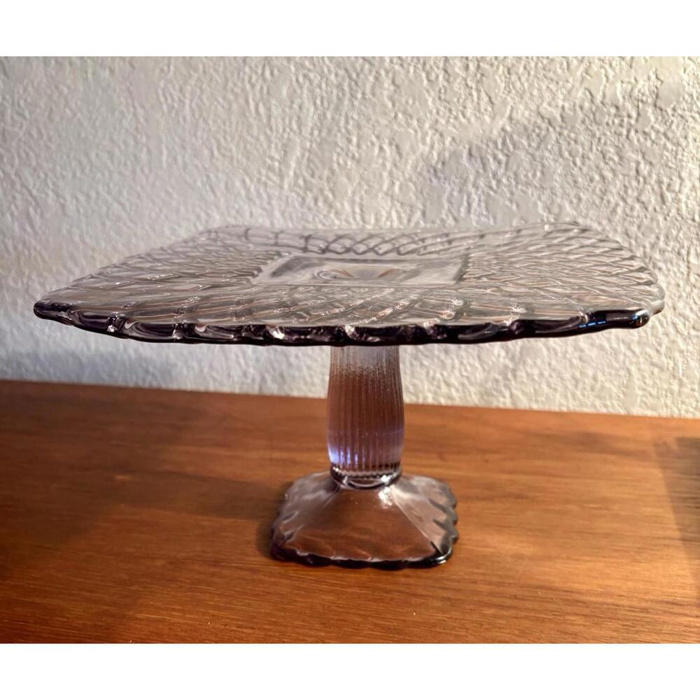 L.E. Smith Glass Cake Stand Lavender Trellis 1950’s 9.5" Square 5.25" T